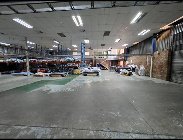 2,013M² WAREHOUSE TO LET IN SELBY